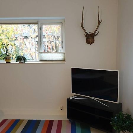 Charmerende Lejlighed I Viby Århus Exterior foto