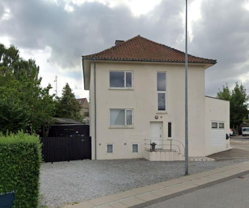 Charmerende Lejlighed I Viby Århus Exterior foto